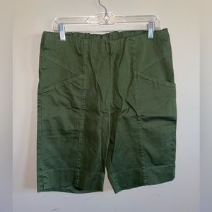 CMC shorts size L